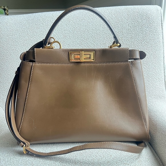 Fendi Peekaboo crossbody secondhand - Picture 2 of 16